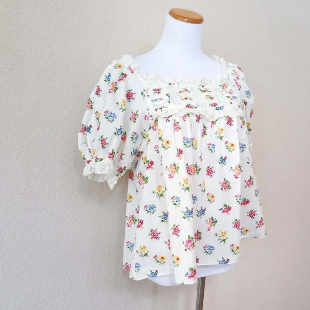 Doen Floral Blouse with Puff Sleeves - Picture 7 of 13